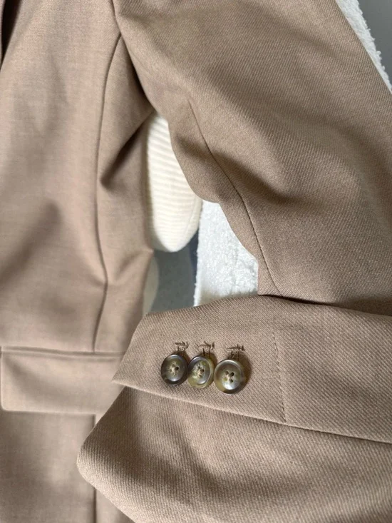 RW&CO. Camel Single-Button Blazer - Picture 4 of 5